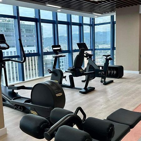 セブ市 Elegance At 38Th Park Avenueアパートホテル エクステリア 写真